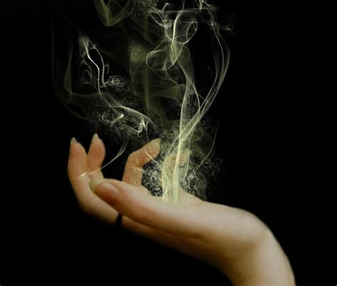 Enhancing Your Beauty with Hand Spells: Glamour Magic at Your Fingertips